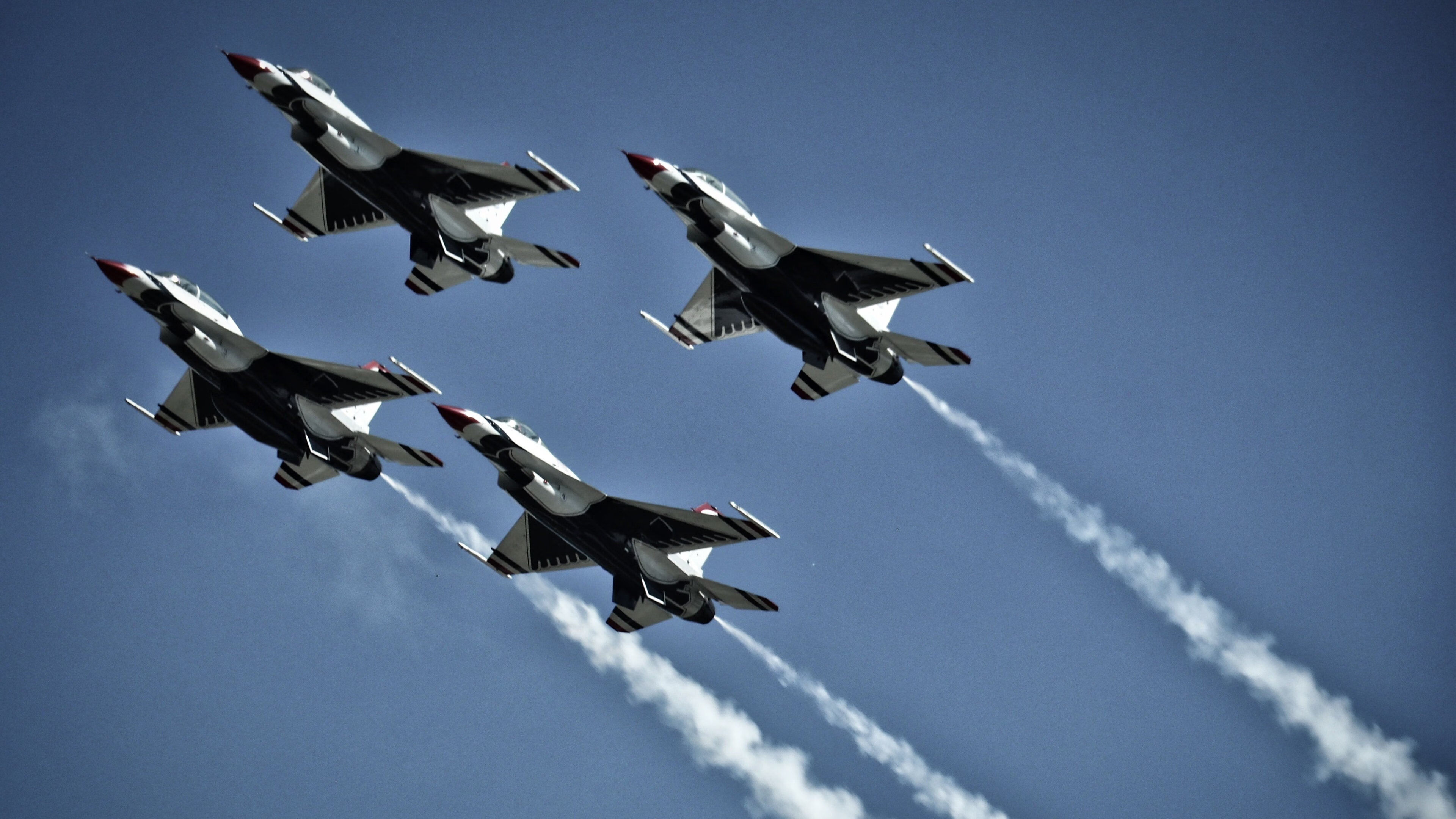 特色足球文化旅游周成为城市文化品牌的重要组成部分，足球文化设计