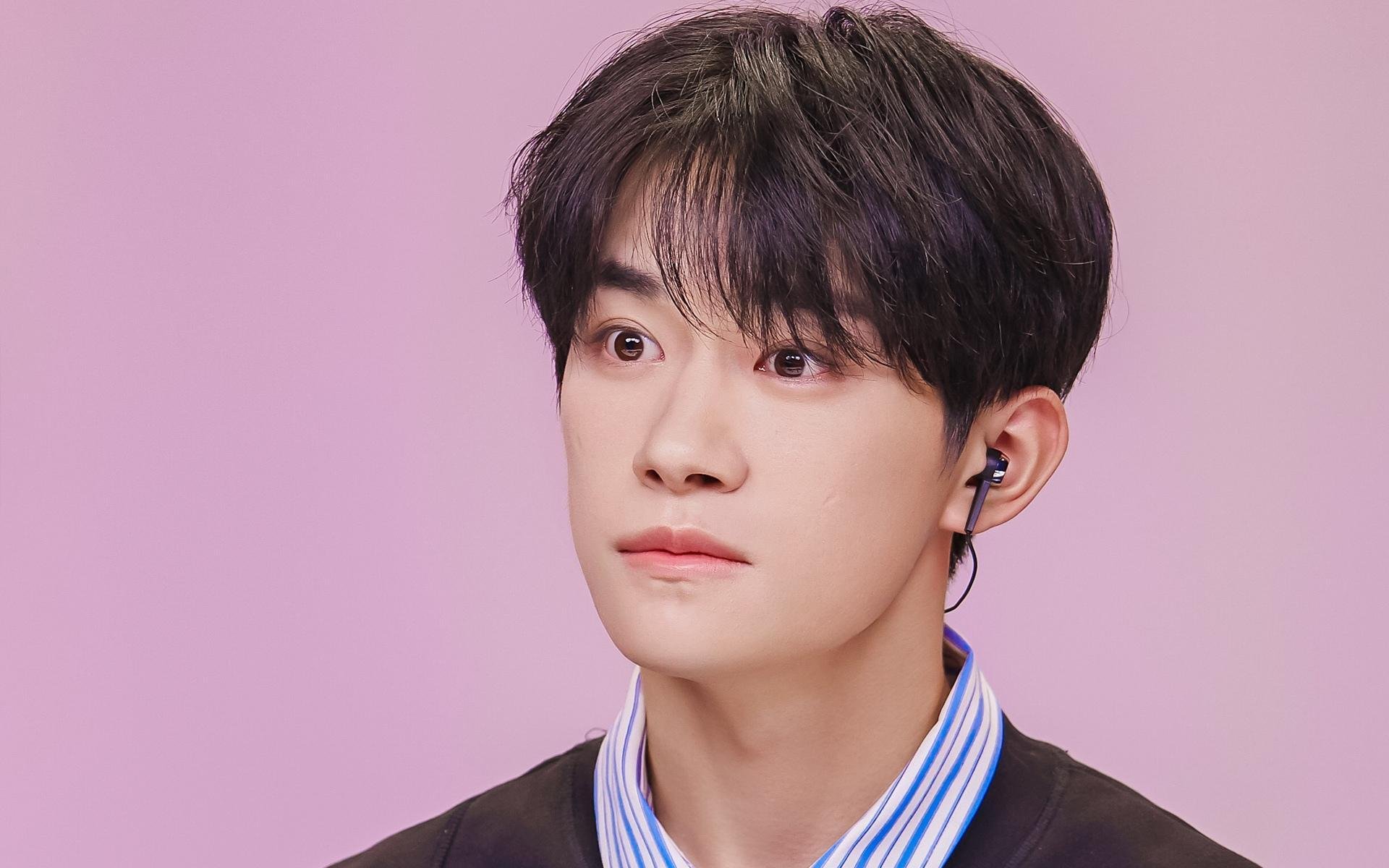 im体育官方平台-职业联赛推动球员形象授权鼓励多维商业开发