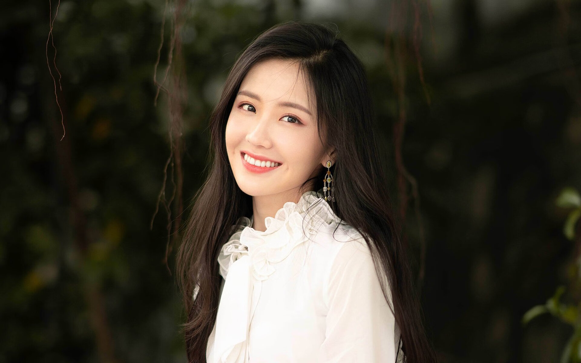 im体育网页版-苏格兰橄榄球队凭借新兴的战术和年轻力量崭露头角，苏格兰队员名单